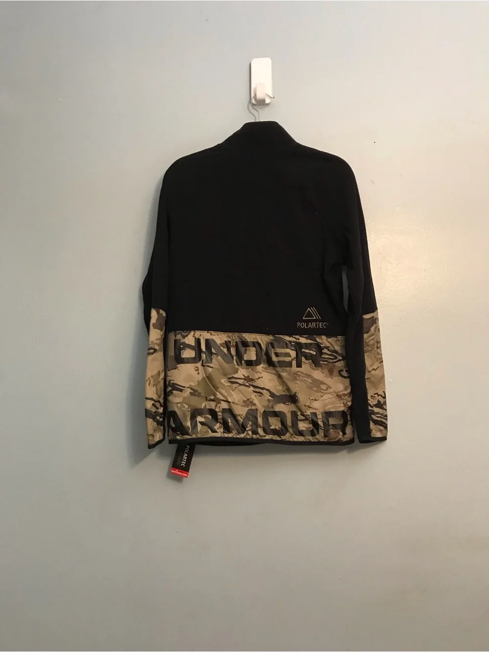 Under Armour Black Jacket with Camouflage Tan Sleeve Panels